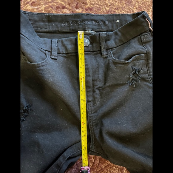 American Eagle Jeans- Next level SZ 4 short - Picture 5 of 7